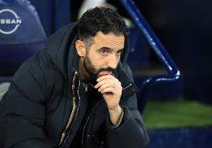 罗比-萨维奇：道理我都懂，但阿莫林的3-4-3真的不好使