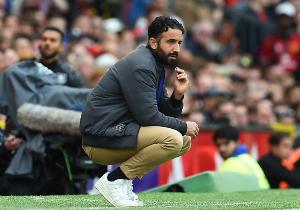 记者：曼联这场和踢阿森纳时类似 踢得不错但是曼城轻松就进了