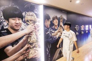 IG怎么办冒泡赛交手Tarzan或Kanavi 四号种子晋级注定交手T1或GEN