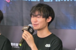 Knight：能五连冠一是状态保持好 二是每个队都有拿冠军的队友