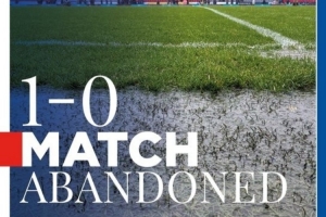 多打1人80分钟1-0领先后比赛中断却被要求重赛？布莱克本严重不满