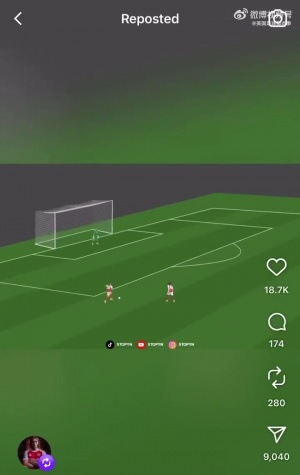 自己玩梗卡拉菲奥里转发视频，调侃自己对阵曼城时的离谱射门