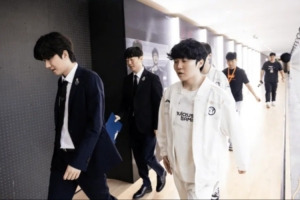 iG确认晋级2025全球总决赛后，教练Mafa发文：666