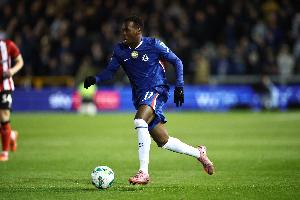 你也要007？21岁吉滕斯6场0球0助，花费5600万半小时16触球8丢球