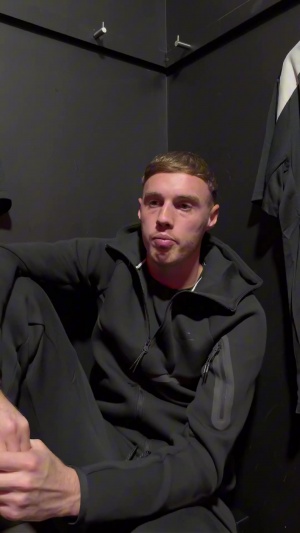 帕尔默选五人制足球阵容：裤袜、梅西、内马尔、拉维尔、自己