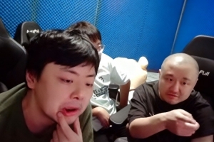 DYS看瑞士轮首轮抽签：又给T1定制完了