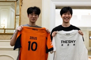 iG发布队服交换时刻：每年世界赛都是朋友相聚的欢乐时光