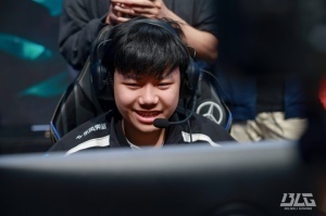 坐稳首发？BLG换人起效，Shad0w纳亚菲利高参团带队拿下首胜