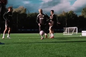 加纳乔已经练好庆祝动作，准备在对阵曼联时好好庆祝一番