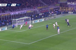 阿森纳再下一城！安努斯射门被扑，萨卡跟进补射破门